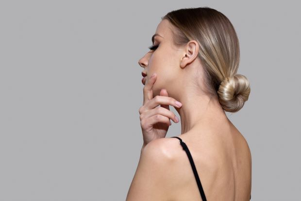 how to do slicked back bun for back to school
